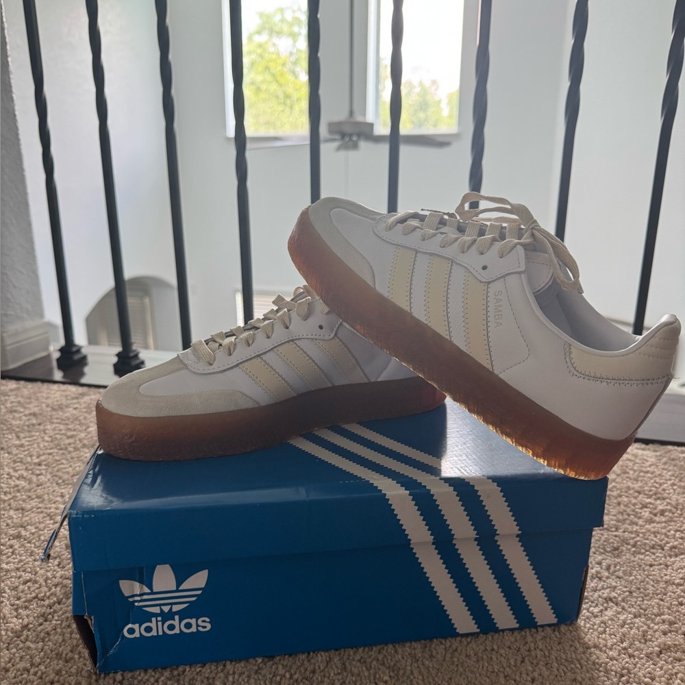 Women's Adidas Originals Sambae Casual Shoes